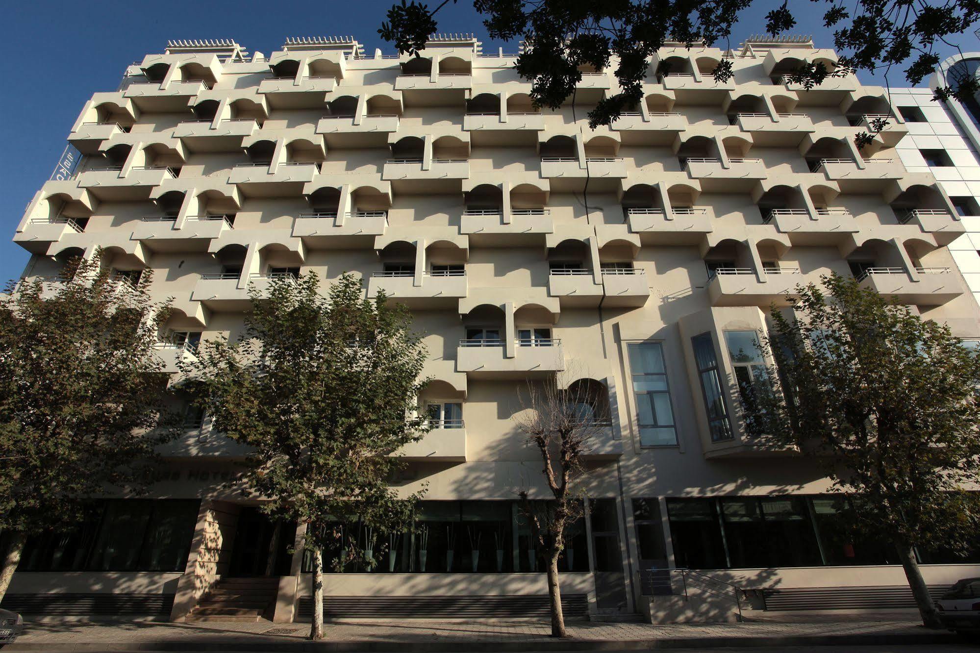 Ambassadeurs Hotel Tunis Exterior photo